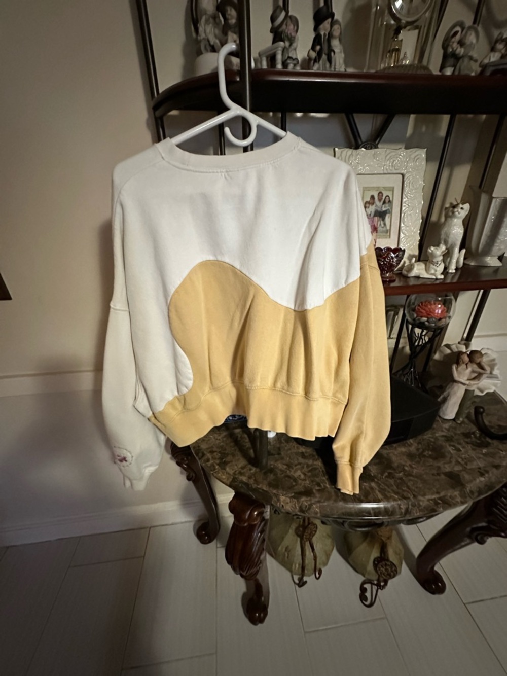 Nike White and Cream Colorblock Cropped Crewneck Sweatshirt - Picture 2 of 3